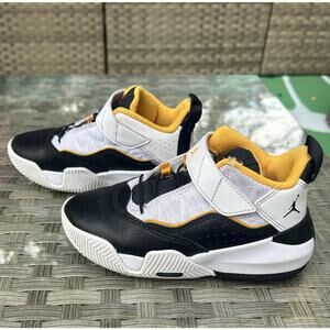 Nike Kids Sneakers Black White Gold